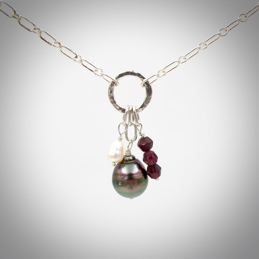 The Charmer Necklace with Tahitian Pearl