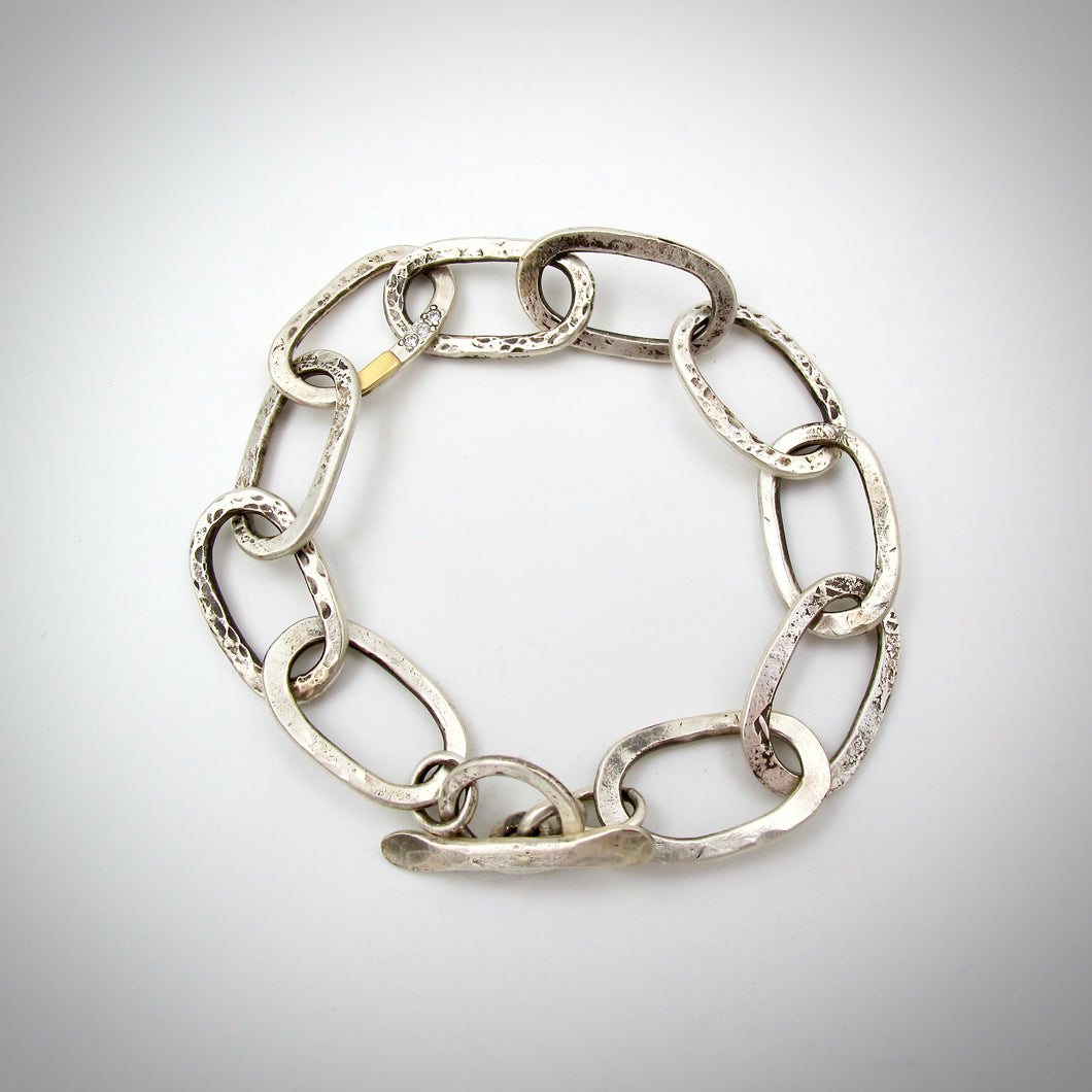 Chain Link Bracelet with Gold and Diamonds
