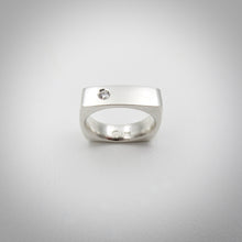 Load image into Gallery viewer, Sqaure Sterling Silver Ring with Diamond
